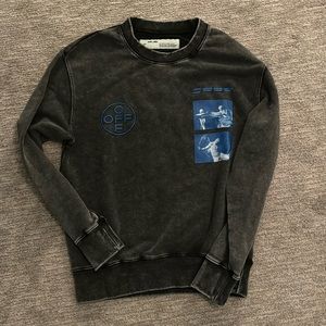 Off-White Crewneck / Hoodie